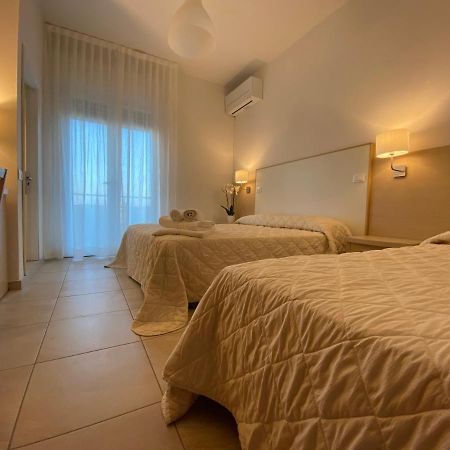Hotel Palladio B&B Cervia Exterior photo