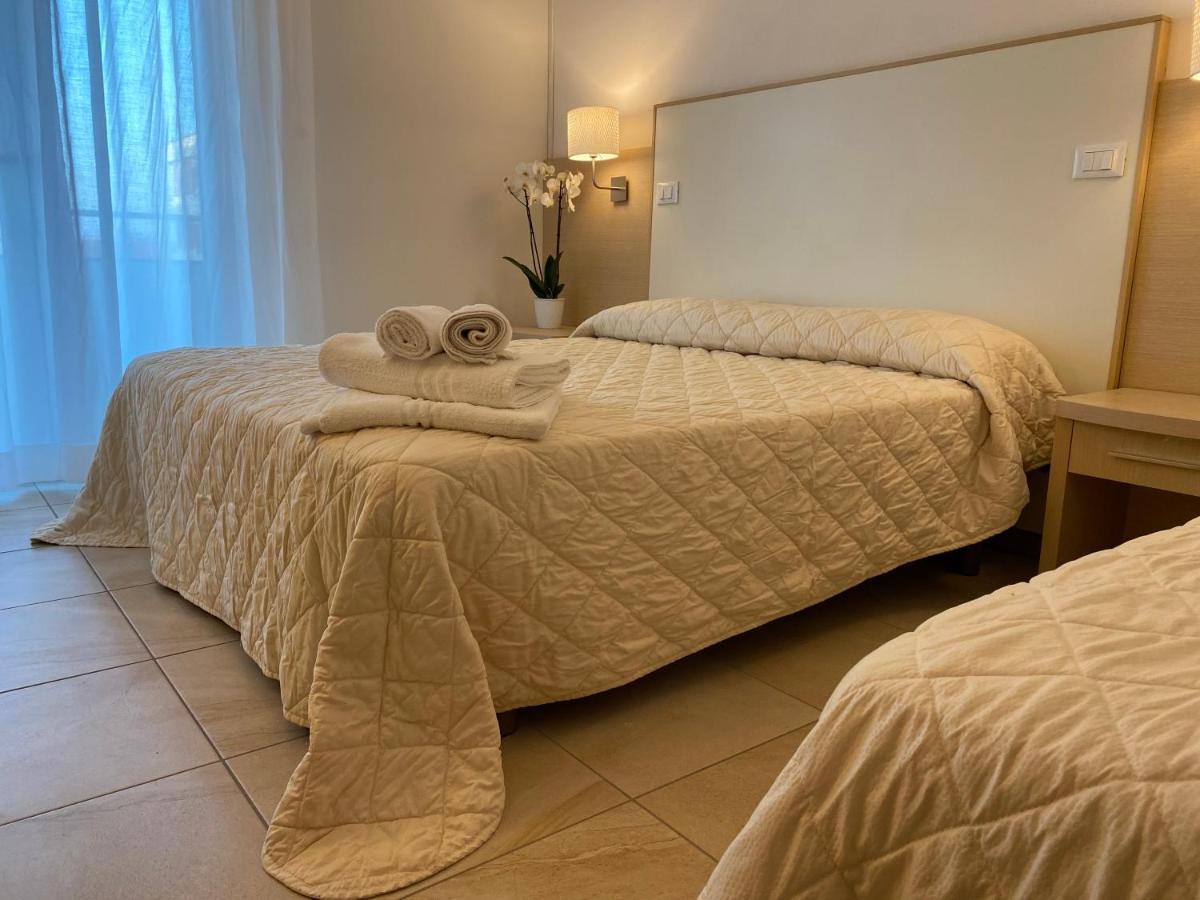 Hotel Palladio B&B Cervia Exterior photo
