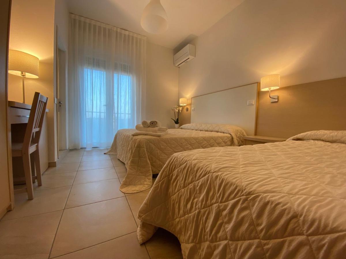 Hotel Palladio B&B Cervia Exterior photo